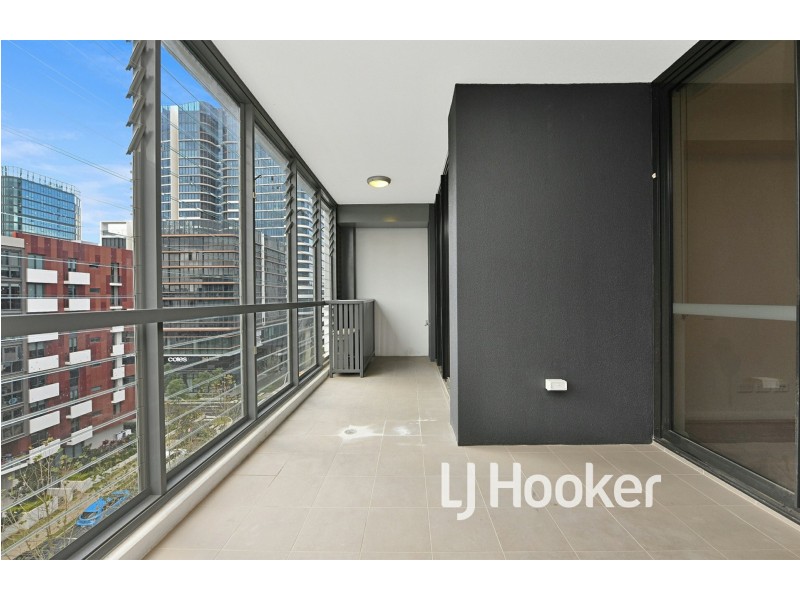 4 Footbridge Blvd, Wentworth Point NSW 2127