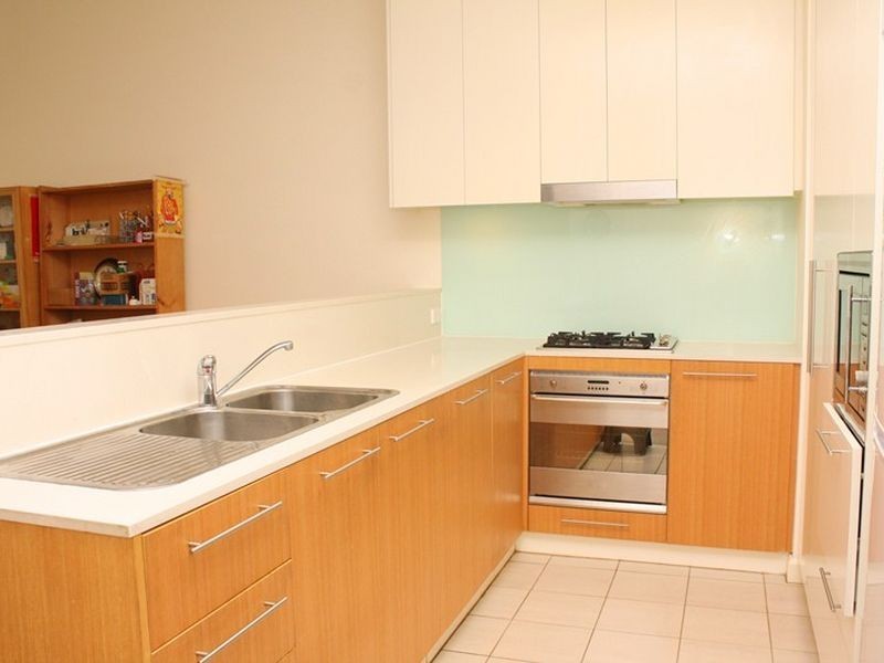 40 Rider Blvd, Rhodes NSW 2138