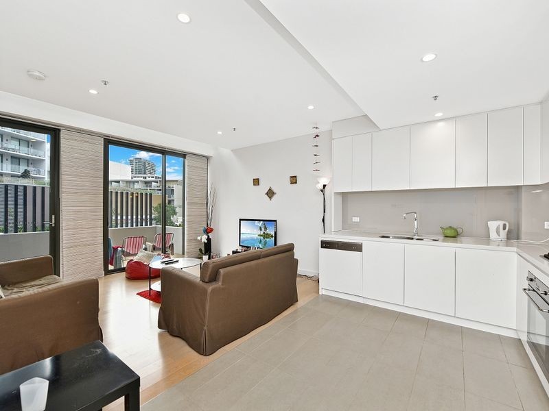 303/36 Shoreline Drive, Rhodes NSW 2138