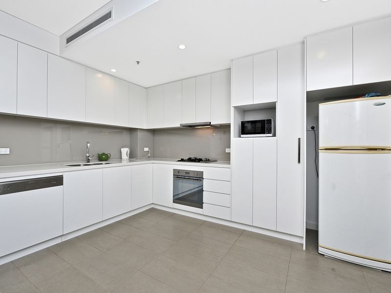 303/36 Shoreline Drive, Rhodes NSW 2138