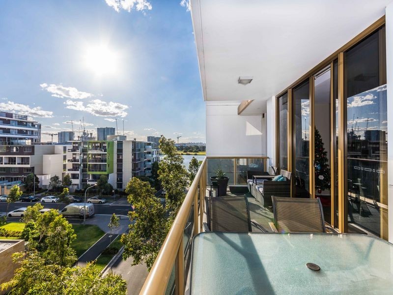 720/89 Shoreline Drive, Rhodes NSW 2138