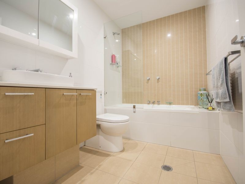 902/88 Rider Boulevard, Rhodes NSW 2138