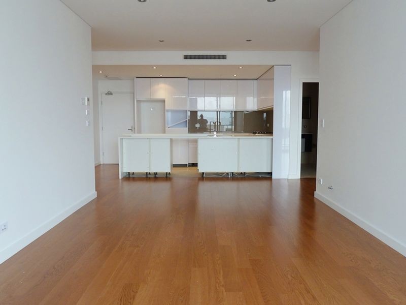 606/42 Shoreline Drive, Rhodes NSW 2138