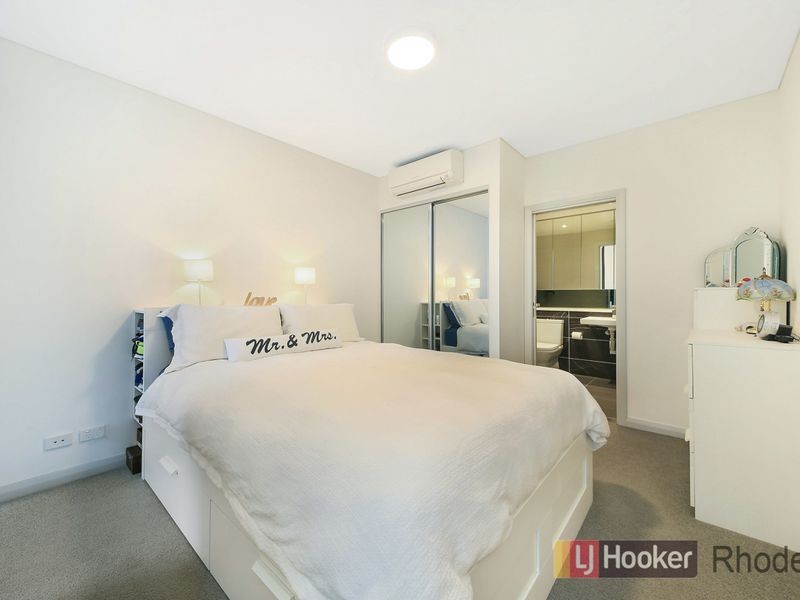 1402/10 Burroway Road, Wentworth Point NSW 2127