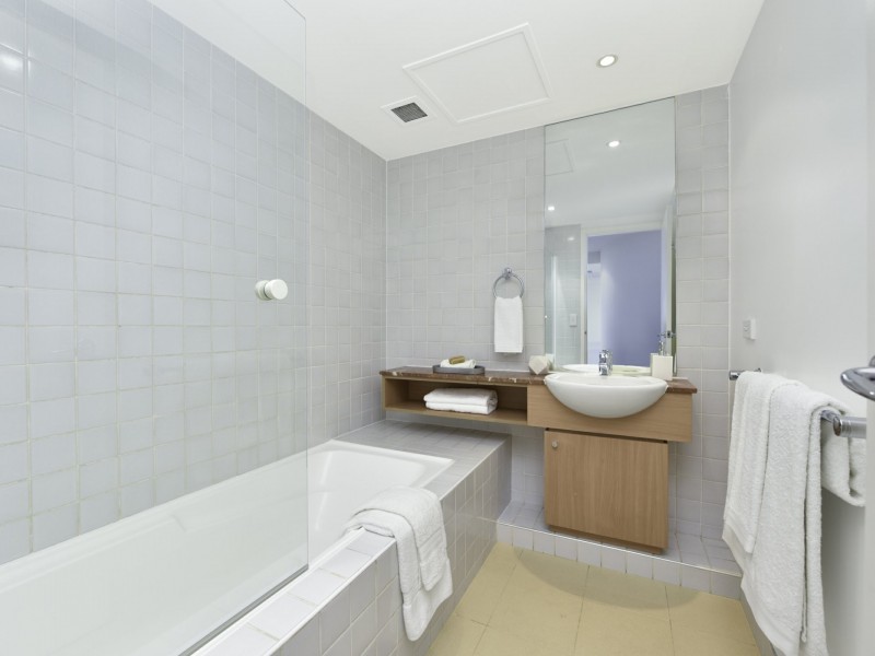67/29 Bennelong Parkway, Wentworth Point NSW 2127