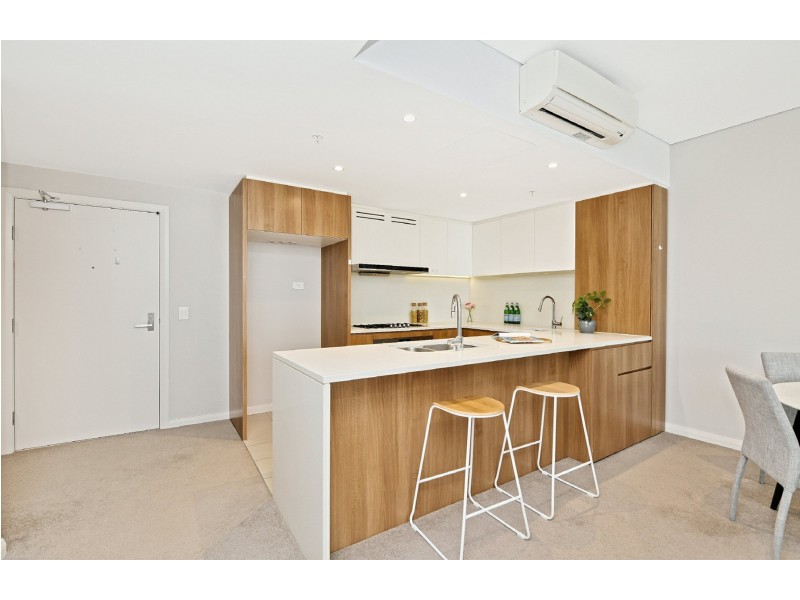 1905/2 Waterways Street, Wentworth Point NSW 2127