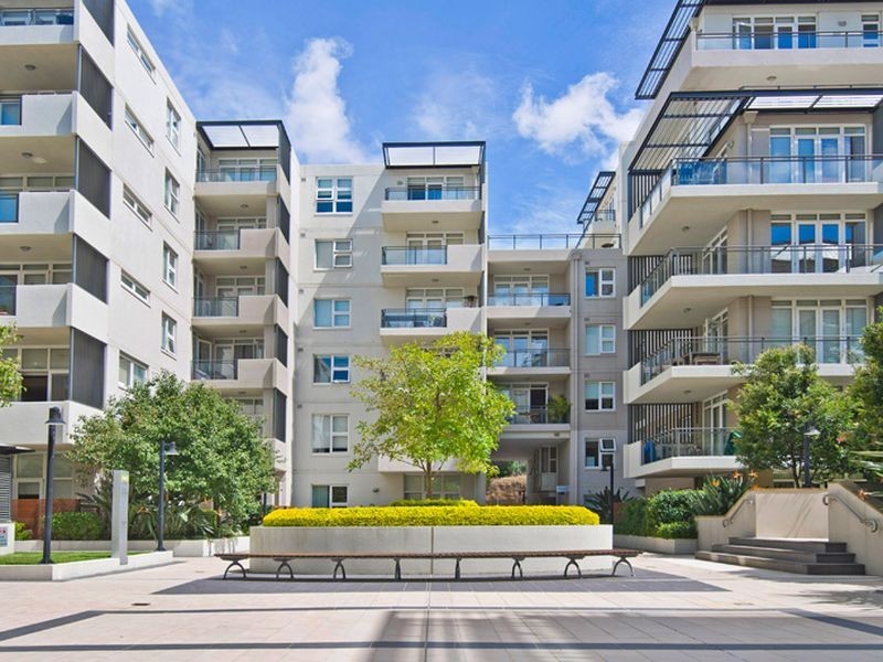 20/7 Bay Drive, Meadowbank NSW 2114