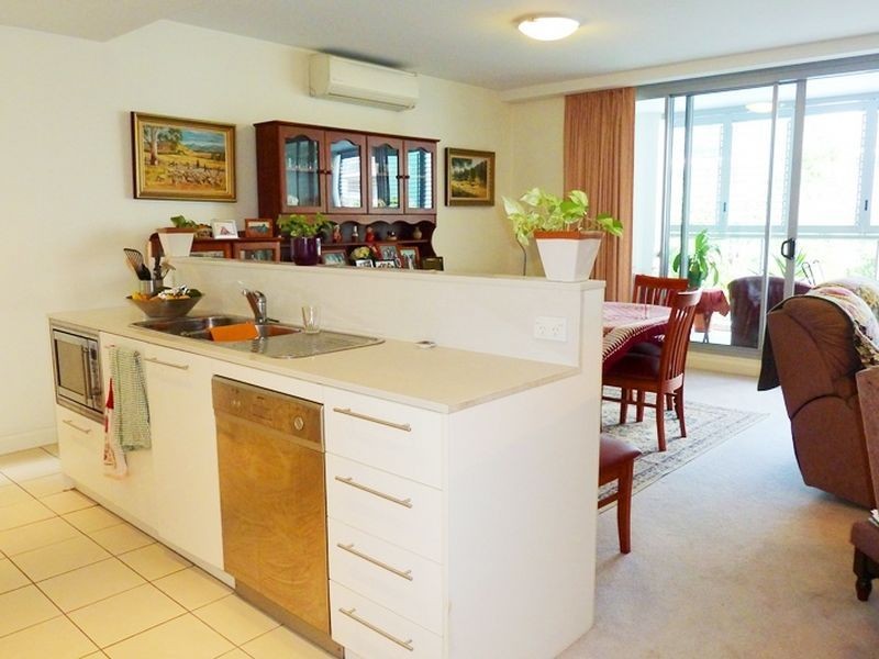 201/13 Shoreline Drive, Rhodes NSW 2138