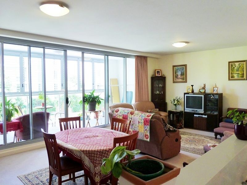 201/13 Shoreline Drive, Rhodes NSW 2138