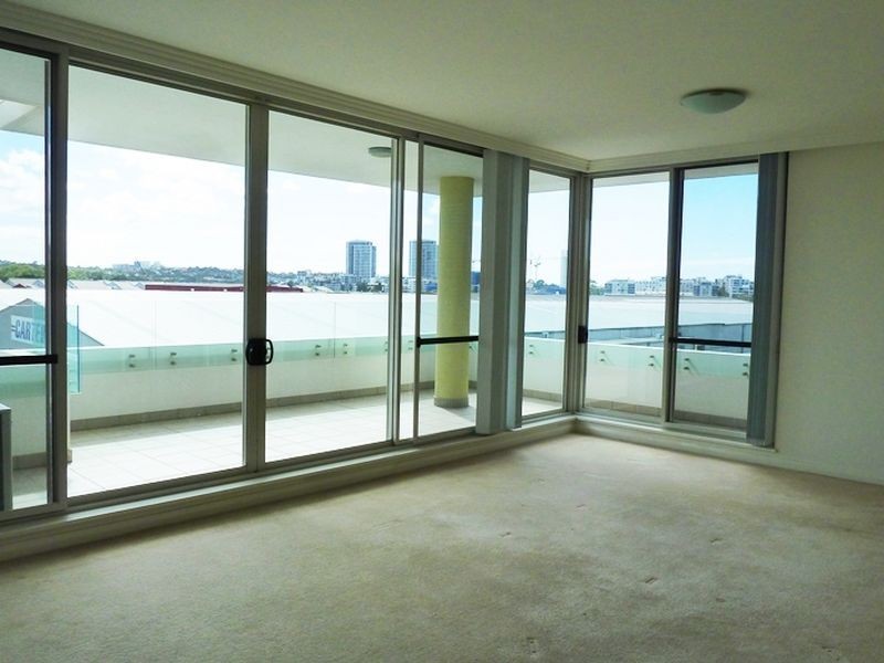 408/6 Nuvolari Place, Wentworth Point NSW 2127