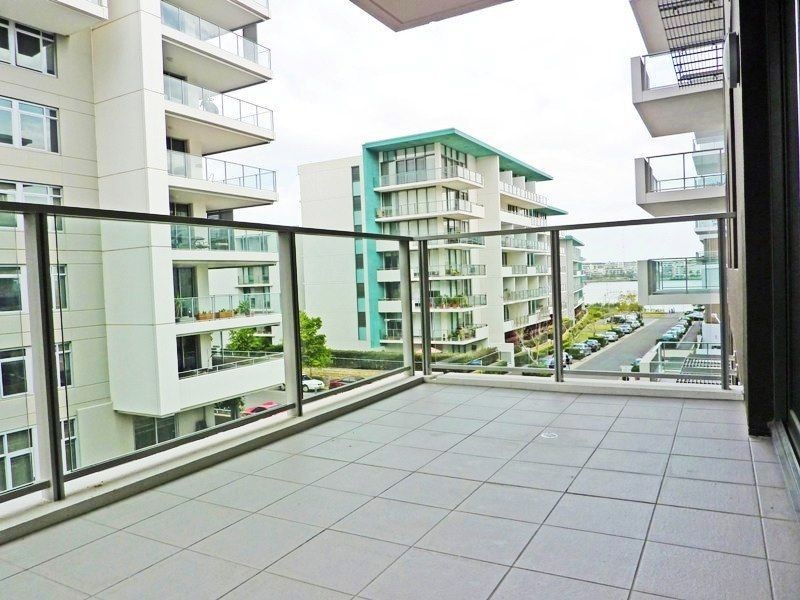 303/15 Shoreline Drive, Rhodes NSW 2138