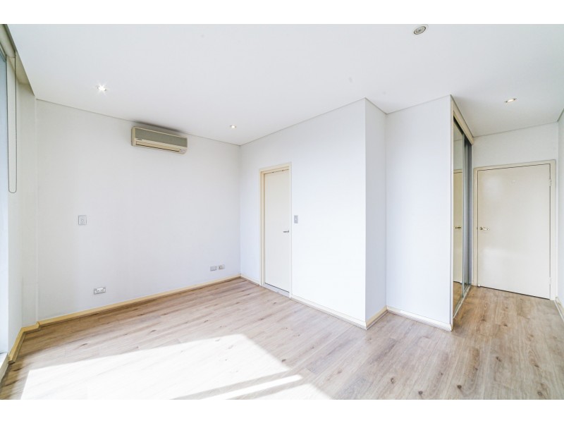 34/24 WALKER Street, Rhodes NSW 2138