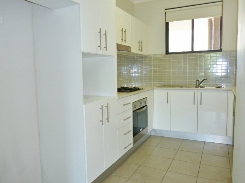 12/32-34 Mons Road, Westmead NSW 2145