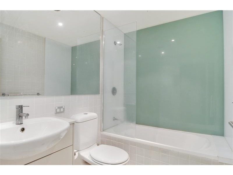 202/2 Walker Street, Rhodes NSW 2138