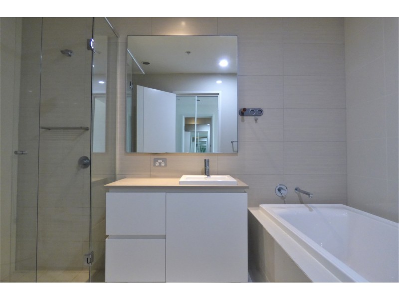 909/7 Rider Boulevard, Rhodes NSW 2138