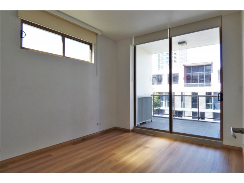 819/89 Shoreline Drive, Rhodes NSW 2138