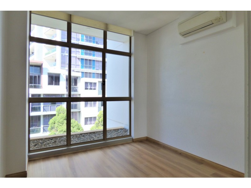 819/89 Shoreline Drive, Rhodes NSW 2138