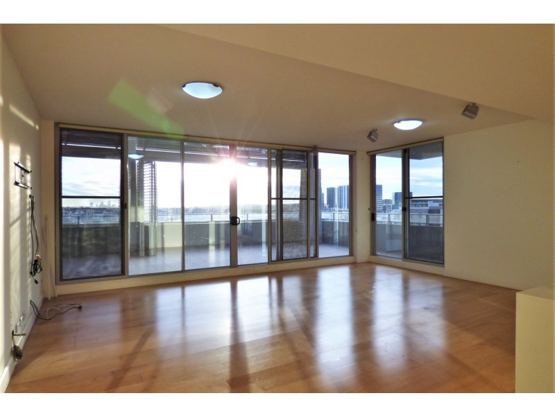 702/42 Rider Boulevard, Rhodes NSW 2138