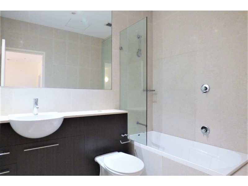 702/42 Rider Boulevard, Rhodes NSW 2138