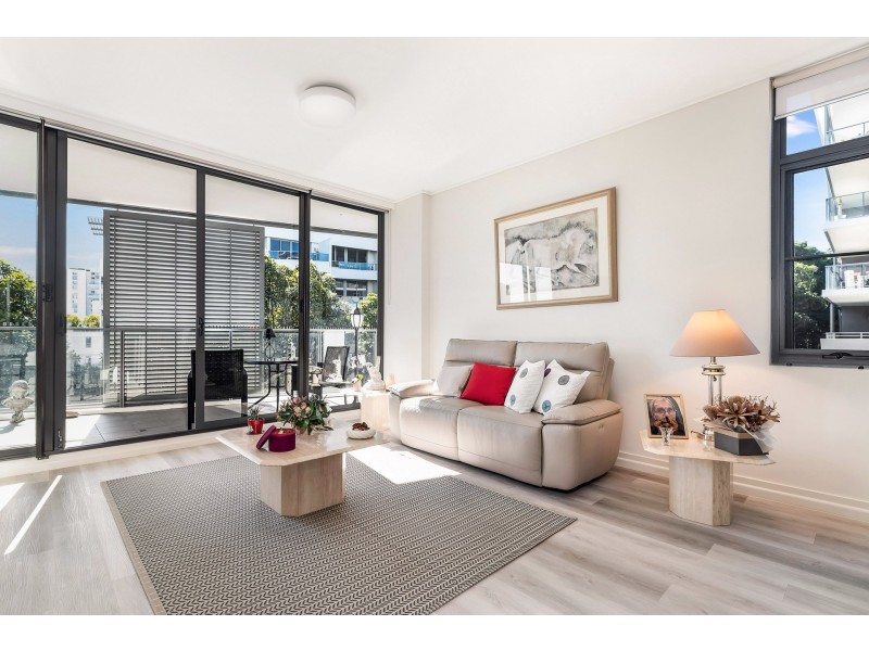 501/13B Mary Street, Rhodes NSW 2138