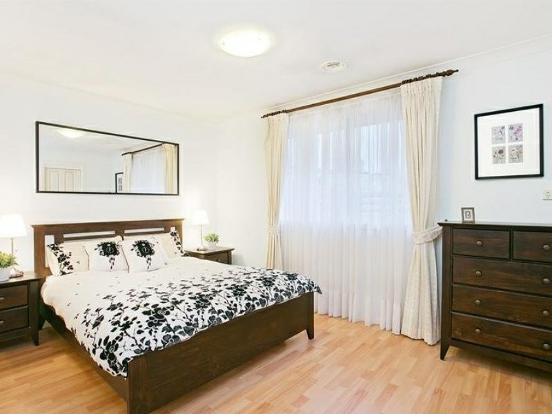 2/25 Wandoo Avenue, Ryde NSW 2112