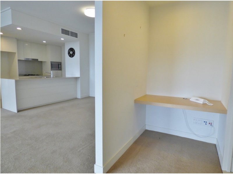 602/10 Jean Wailes Avenue, Rhodes NSW 2138