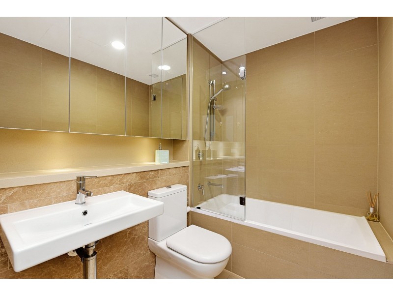 306/2 Timbrol Avenue, Rhodes NSW 2138