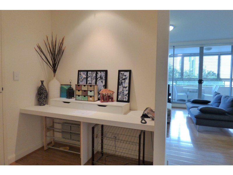 302/13 Shoreline Drive, Rhodes NSW 2138