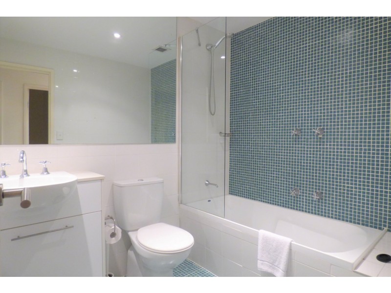 302/13 Shoreline Drive, Rhodes NSW 2138