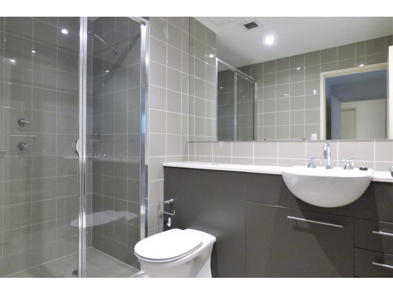 202/13 Shoreline Drive, Rhodes NSW 2138