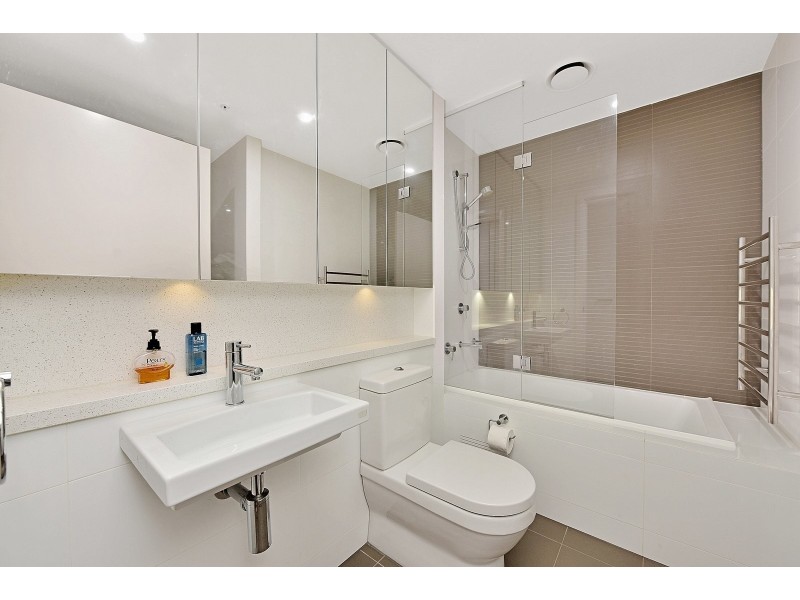 2210/1 Australia Avenue, Sydney Olympic Park NSW 2127