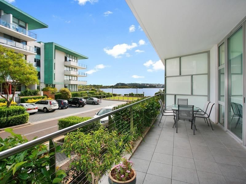 102/10 Jean Wailes Avenue, Rhodes NSW 2138