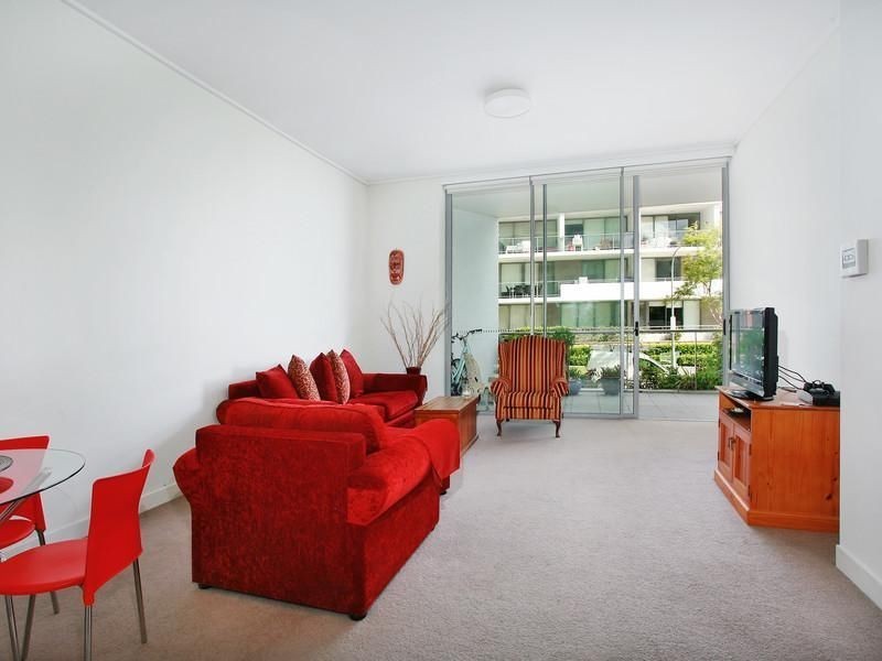 102/10 Jean Wailes Avenue, Rhodes NSW 2138