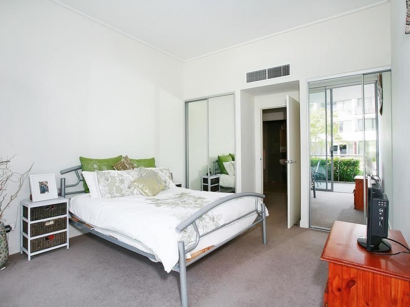 102/10 Jean Wailes Avenue, Rhodes NSW 2138