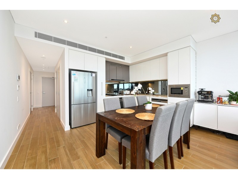 2106/8 Walker Street, Rhodes NSW 2138