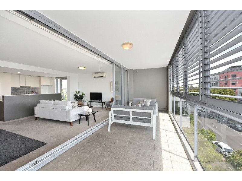 402/9 Shoreline Drive, Rhodes NSW 2138