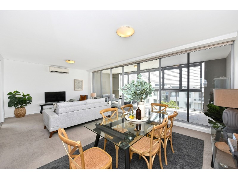 402/9 Shoreline Drive, Rhodes NSW 2138