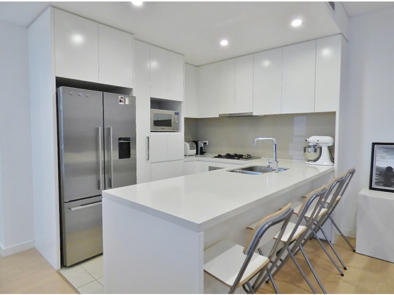 815/2 Peake Avenue, Rhodes NSW 2138