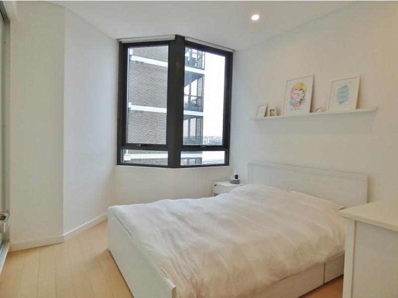 815/2 Peake Avenue, Rhodes NSW 2138