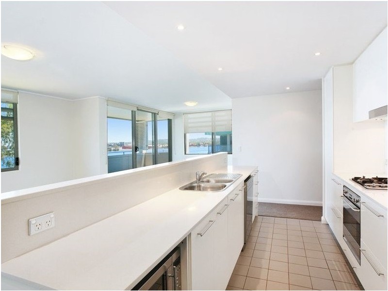 404/11 Lewis Avenue, Rhodes NSW 2138