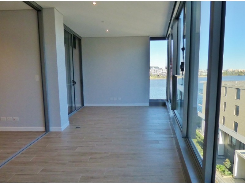 610/7 Half Street, Wentworth Point NSW 2127