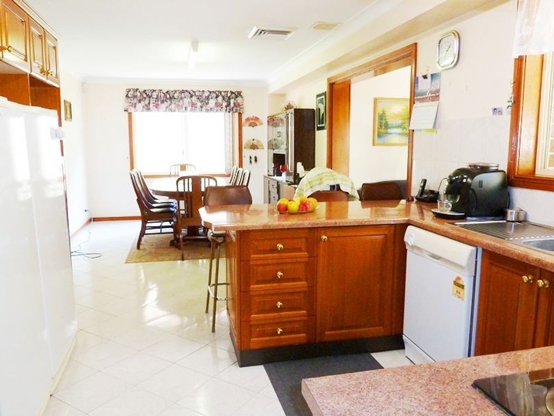 3 Denham St, Rhodes NSW 2138