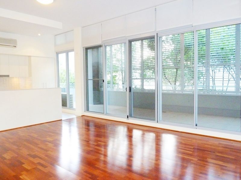 102/28 Rider Blvd, Rhodes NSW 2138