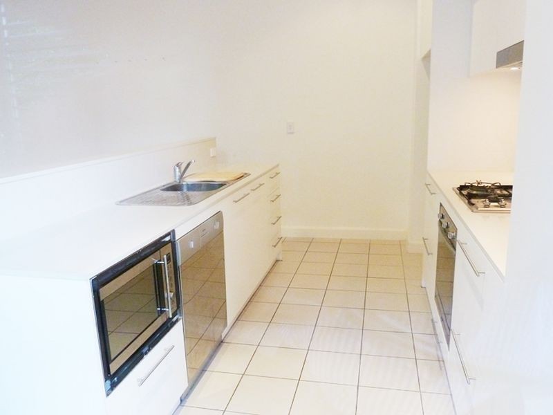 102/28 Rider Blvd, Rhodes NSW 2138