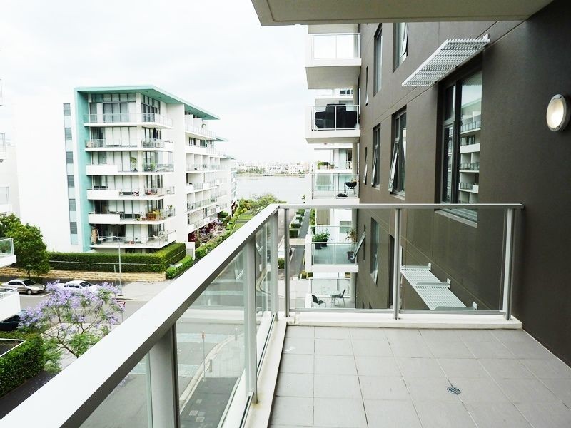 403/15 Shoreline Drive, Rhodes NSW 2138