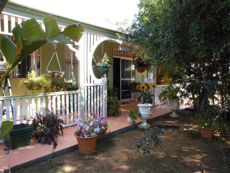 73 Box Street, Clermont QLD 4721