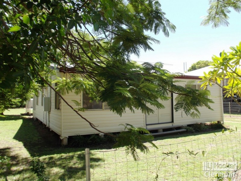 10 Monash Street, Clermont QLD 4721