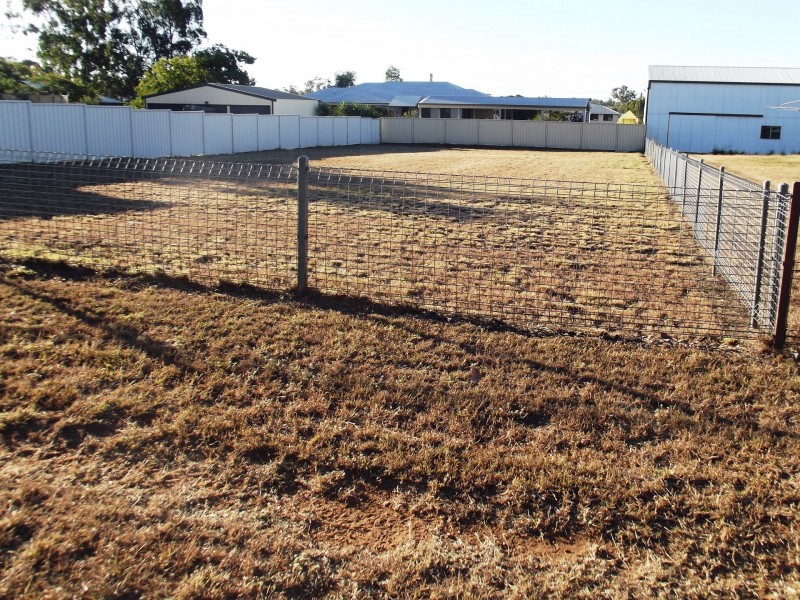 6 Playfair Street, Clermont QLD 4721