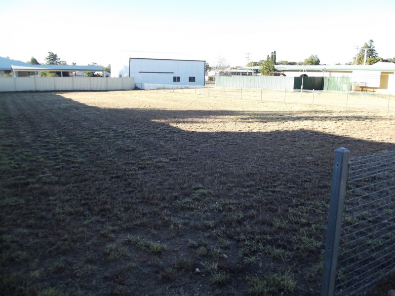 6 Playfair Street, Clermont QLD 4721