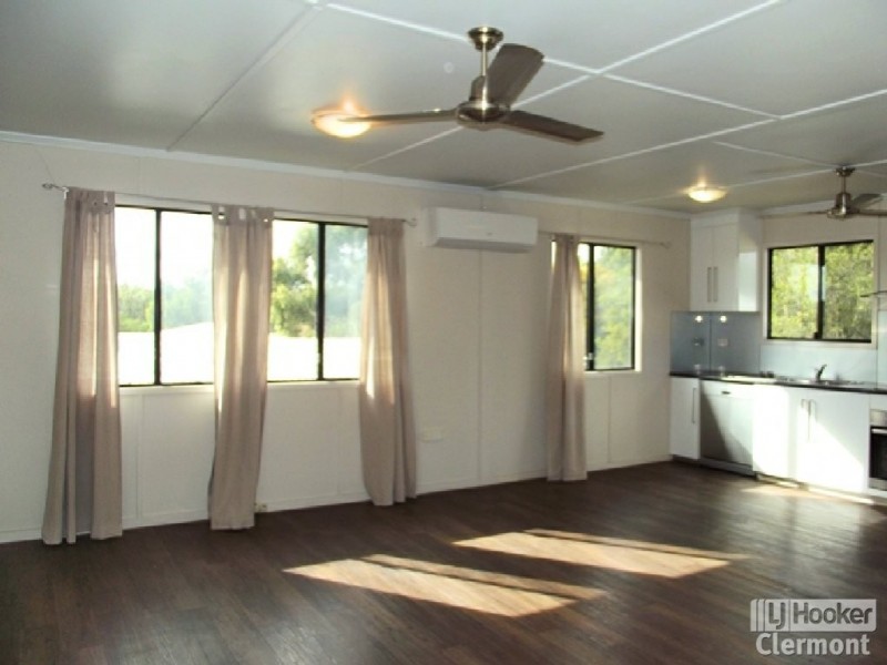 11 East Lane, Clermont QLD 4721